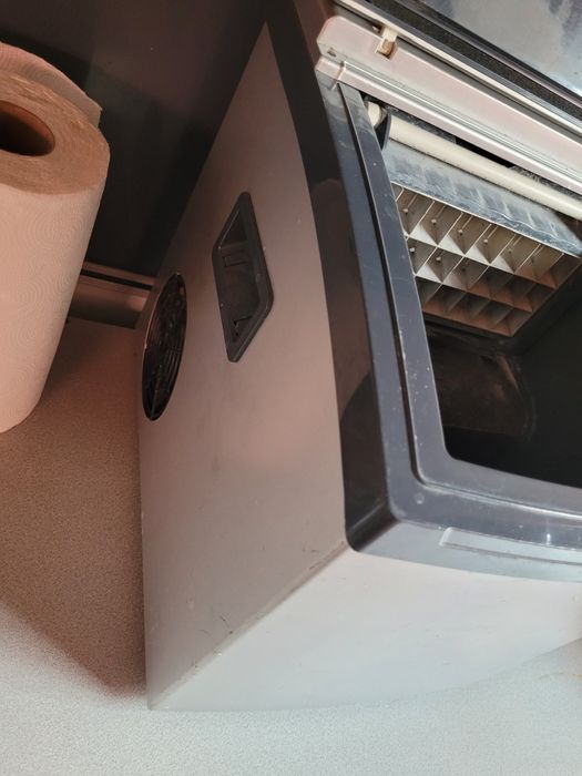 Kostkarka kostki lodu lody