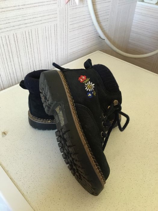 Ботинки зимние 28 и 29 размер