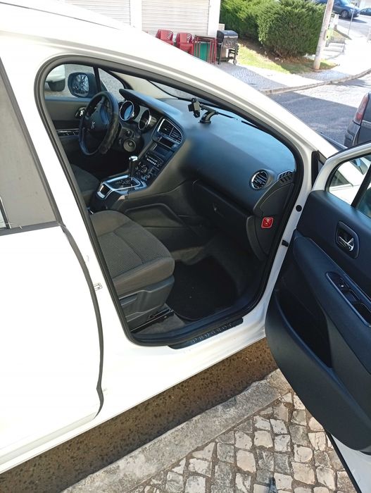 Vendo . Peugeot 5008