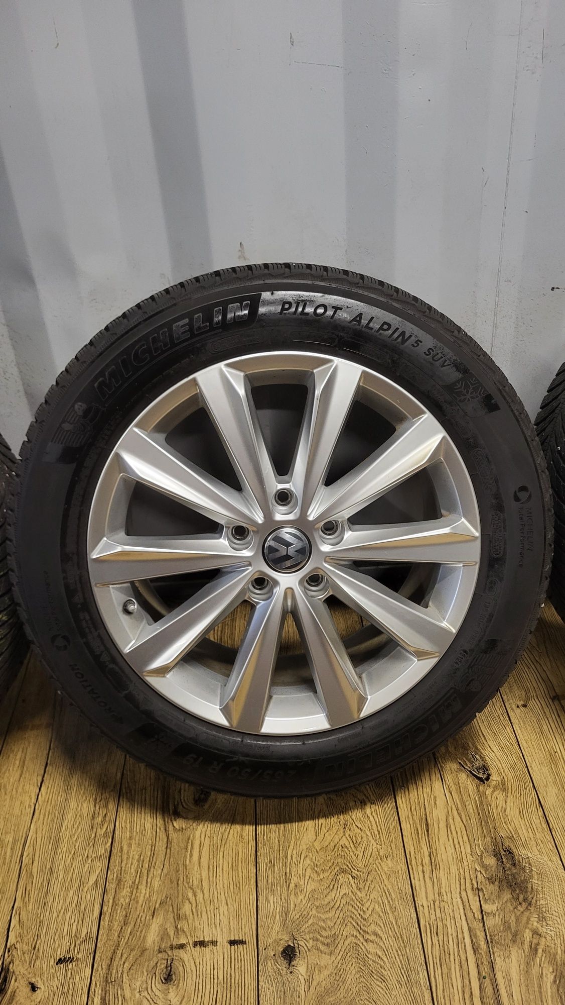 Alufelgi Vw Touareg 19" 5x130 z oponami 265/50 R19 jak nowe Touareg Q7