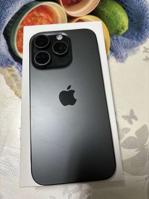 Iphone 15 Pro 256Gb Black titanium com garantia