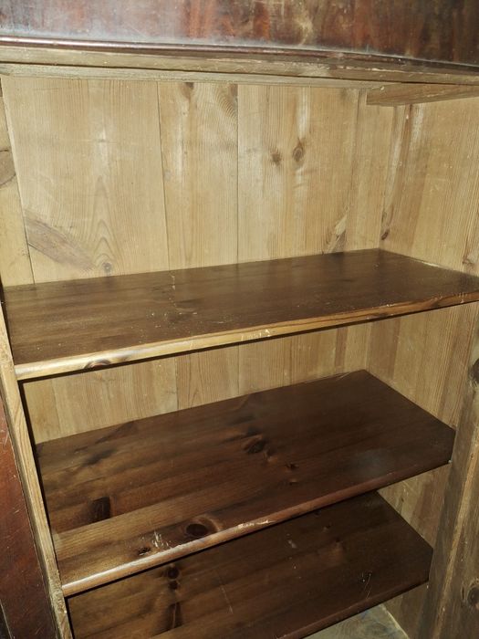 Stara bieliźniarka ludwikowska