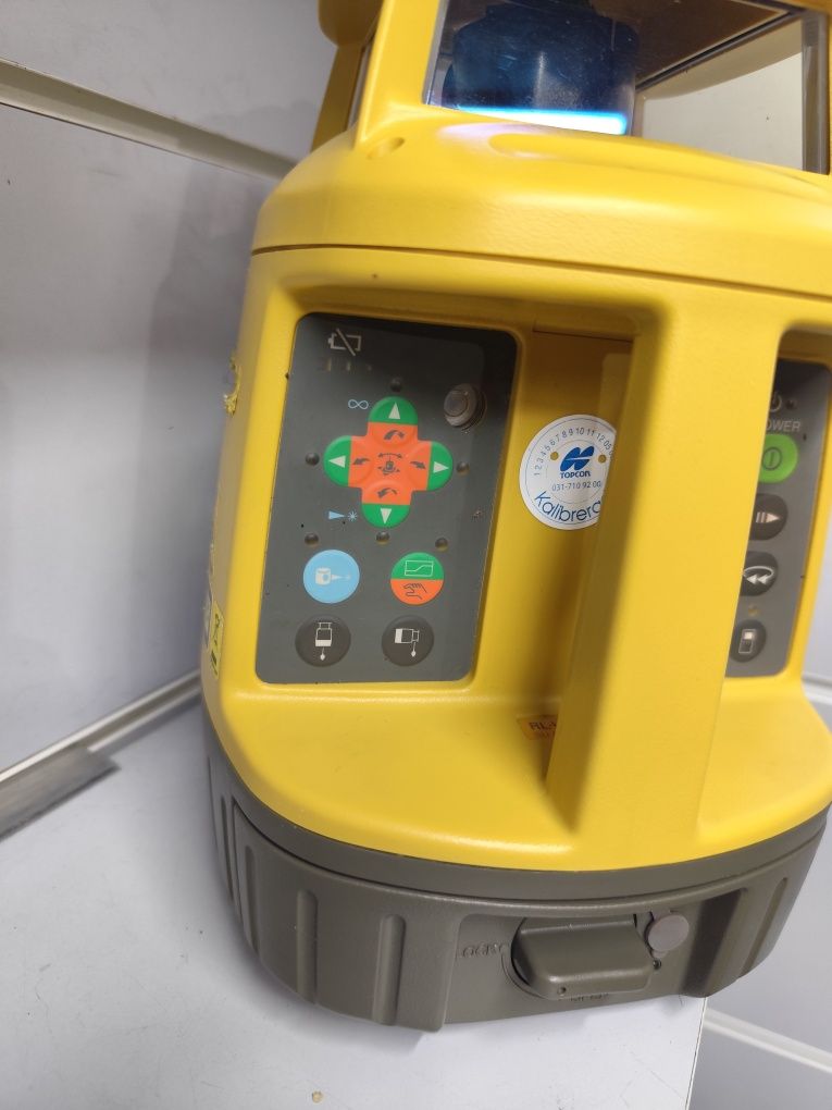Topcon RL-VH3A ротаційний нивілір топкон з уклонами оригінал