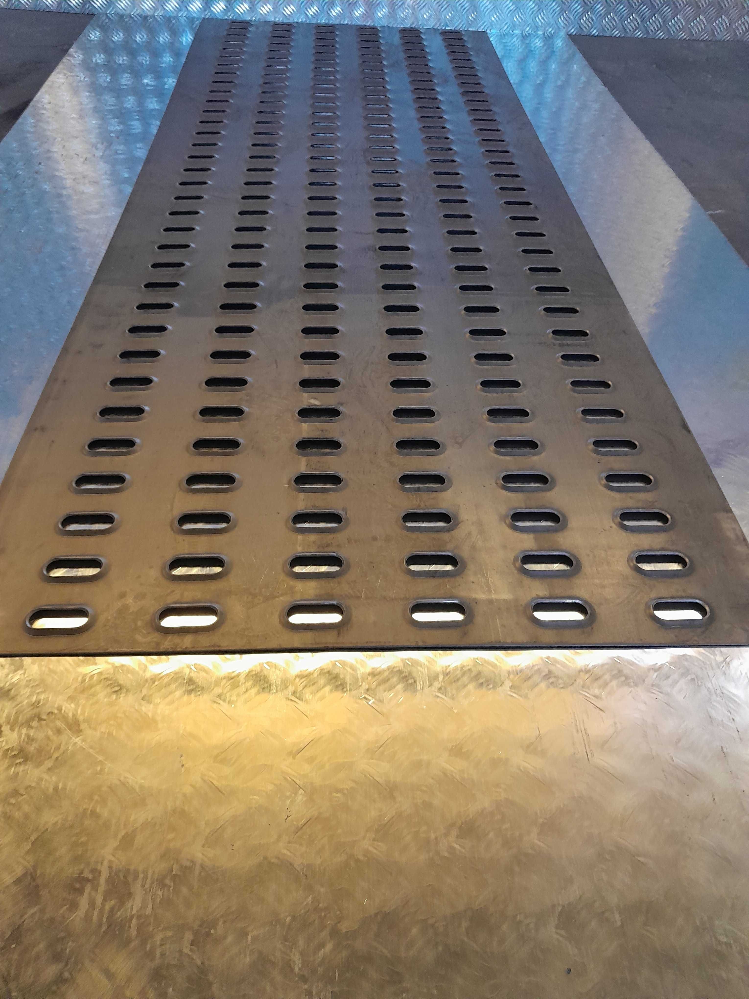 Blacha Lohr ocynk 6 otworów 750mm gróbość 4mm Producent