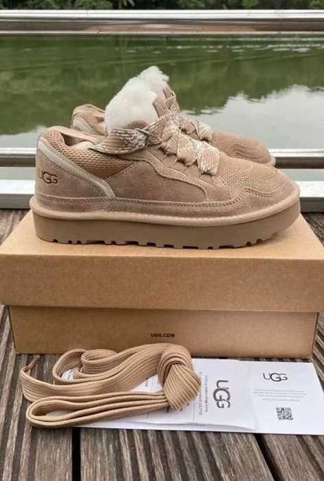 UGG Lowmel Sand R.39