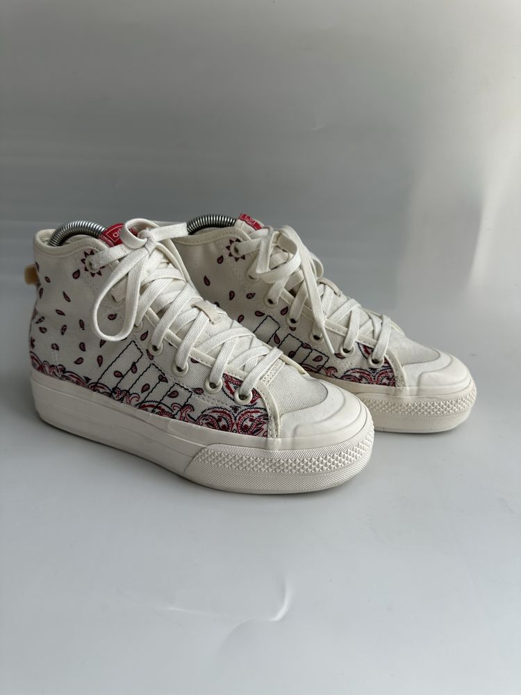 Adidas Nizza білі кеди на вищій платформі. Ідеальні 5/5, розмір 38