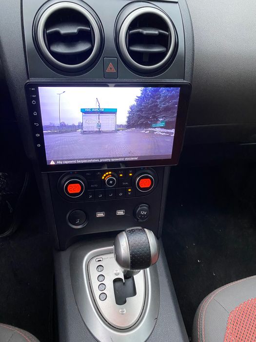 Nissan Qashqai 2.0 4x4 AUTOMAT, kamera cofania, panorama, super stan