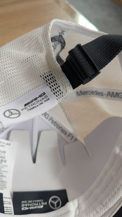 Czapka z daszkiem Mercedes AMG Petronas F1 team