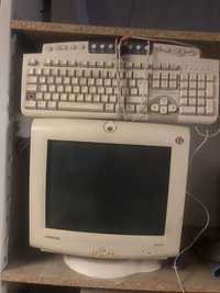 Monitor com teclado compaq