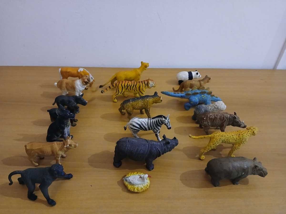 Lote de Figuras de Animais feitas em 1994