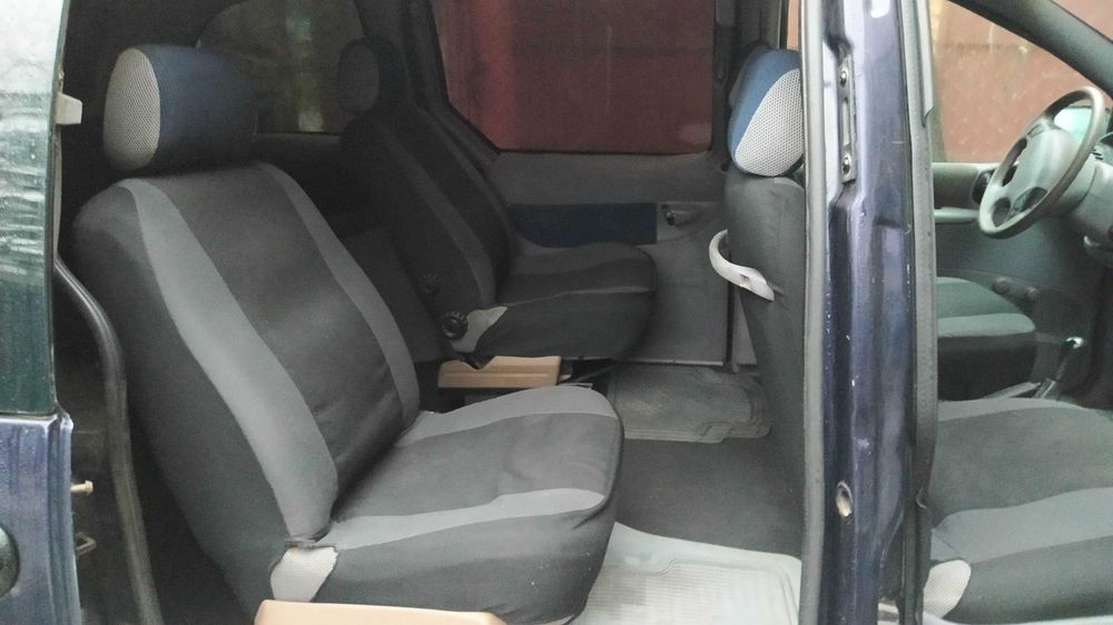 Dodge Rum Van - мінівен автомобіль