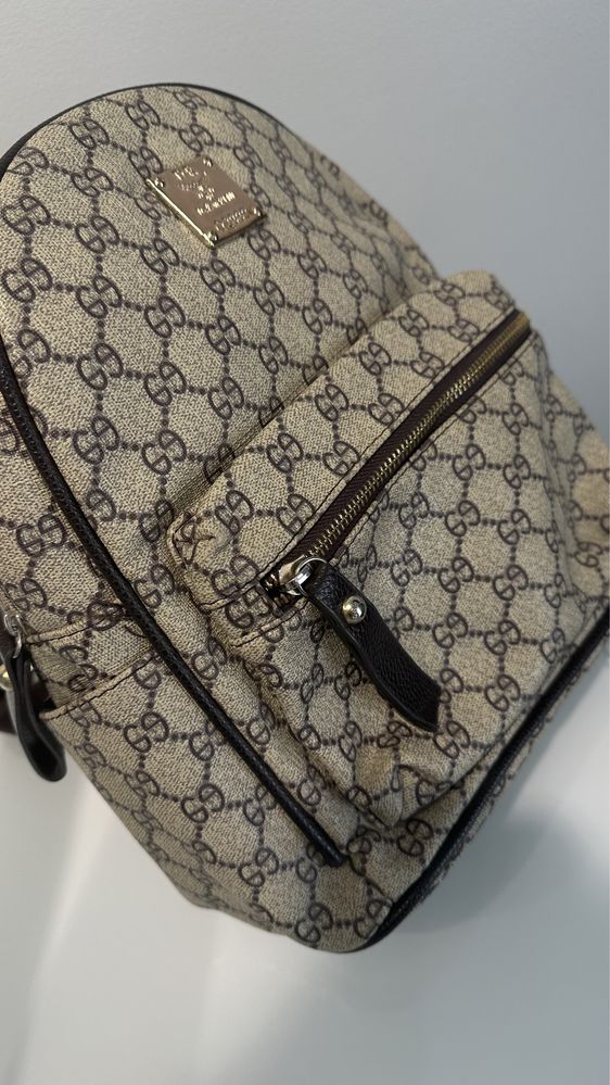 Рюкзак , портфель в стиле  Gucci