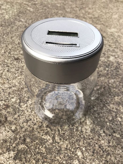 Electronic / Digital Piggy Bank - Digital Coin Counter - BRAND NEW64550505303555121