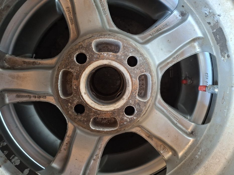 Продам комплект дисків R15 4×98