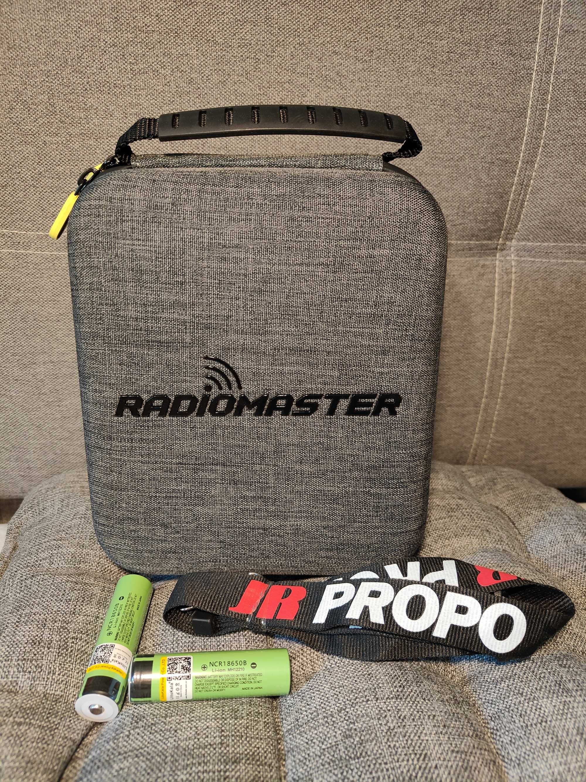 Сумка RadioMaster TX12 MKII оригінал комплект шнурок+18650 акуми