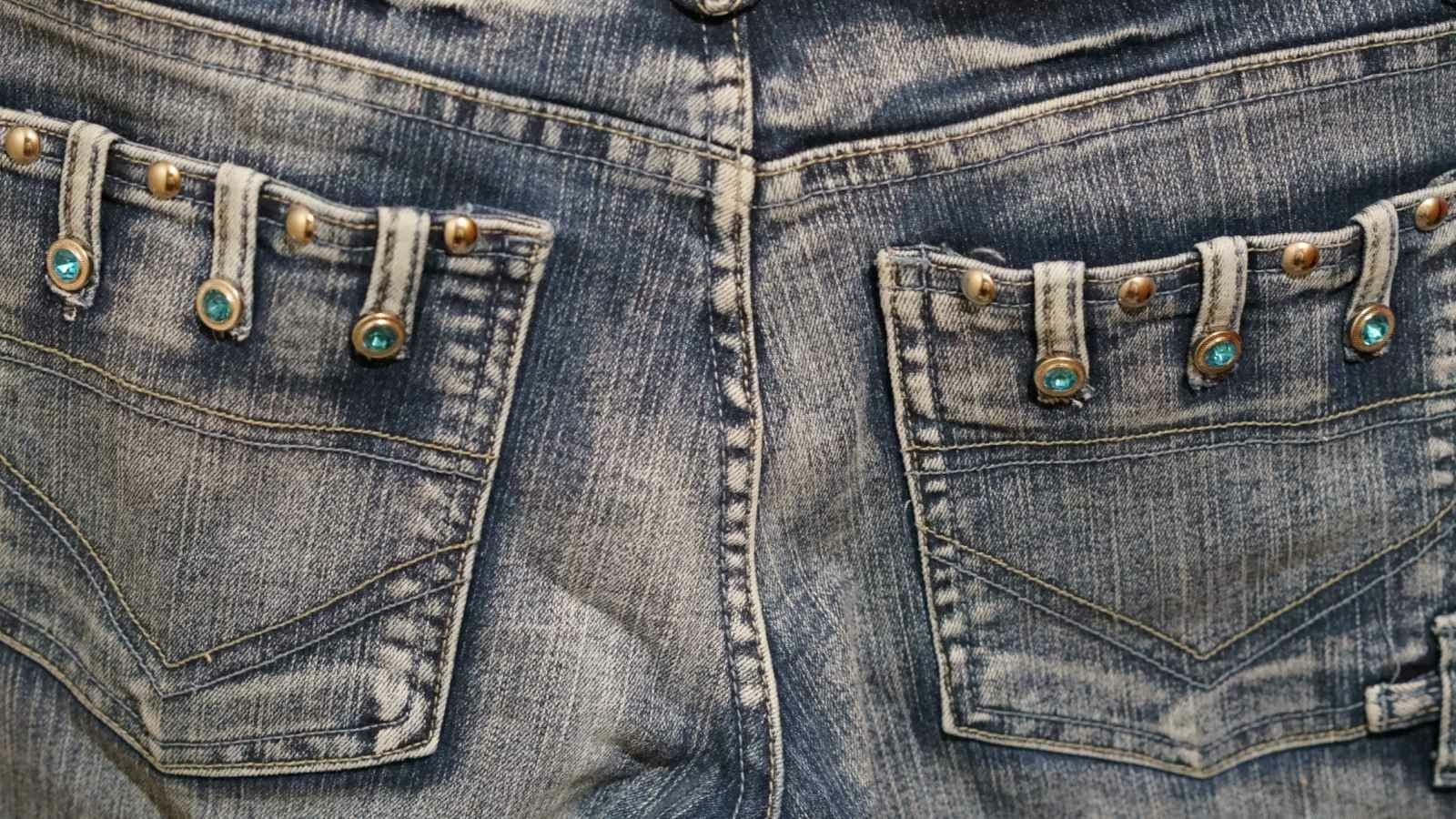 женские джинсы новые