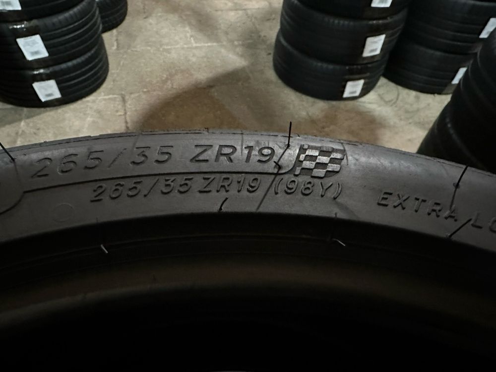 265/35/19+235/40/19 R19 Michelin Pilot Sport 4S 4шт