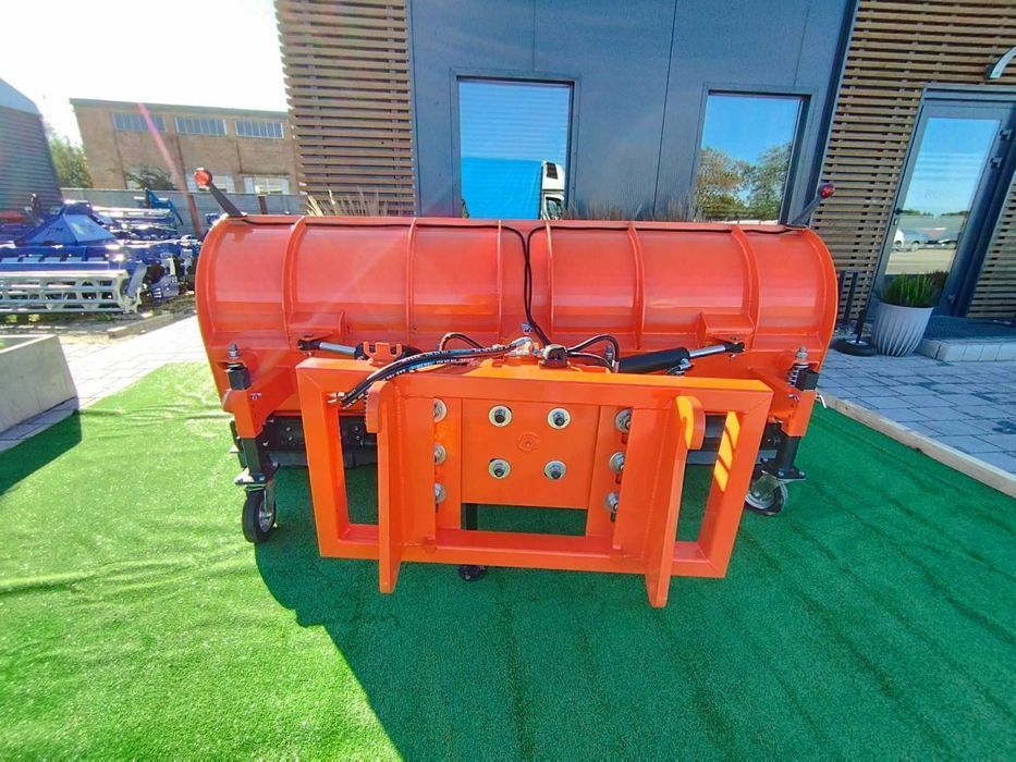 Pług prosty komunalny do śniegu Metal-Technik spych śnieżny