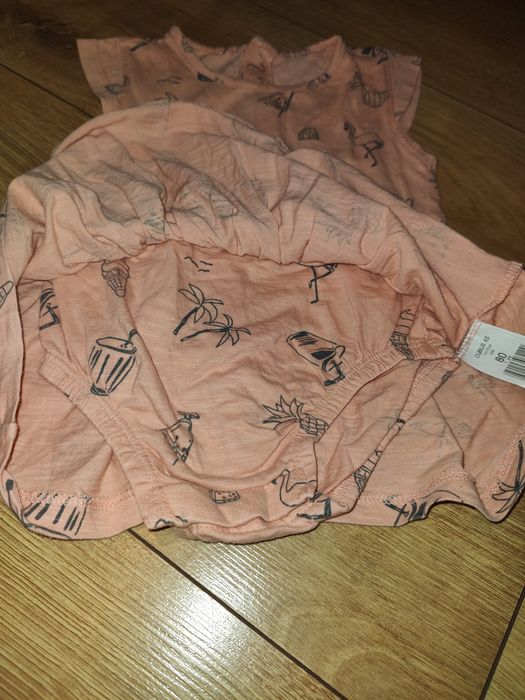 2 sztuki body rozmiar 80 z krótkim rękawem