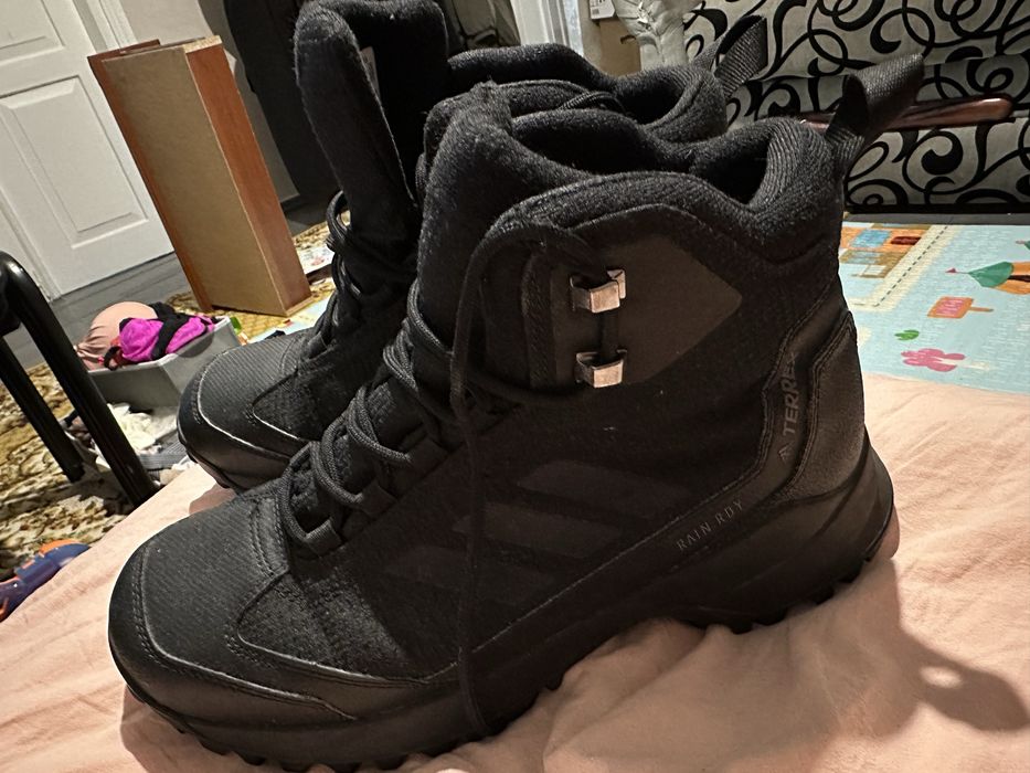 Ботинки adidas terrex зима