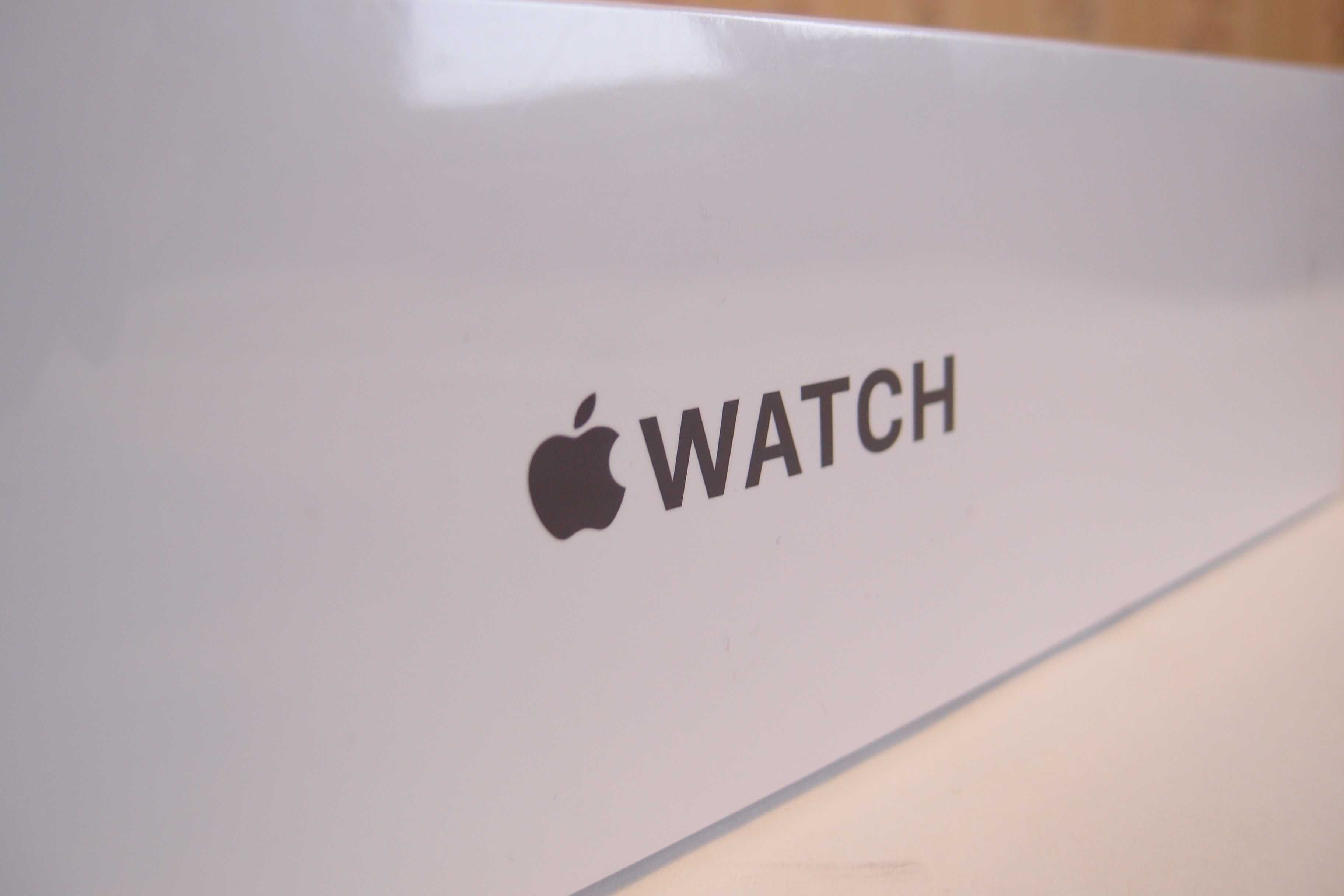 Годинник новий Apple Watch Series SE 44mm Space Grey