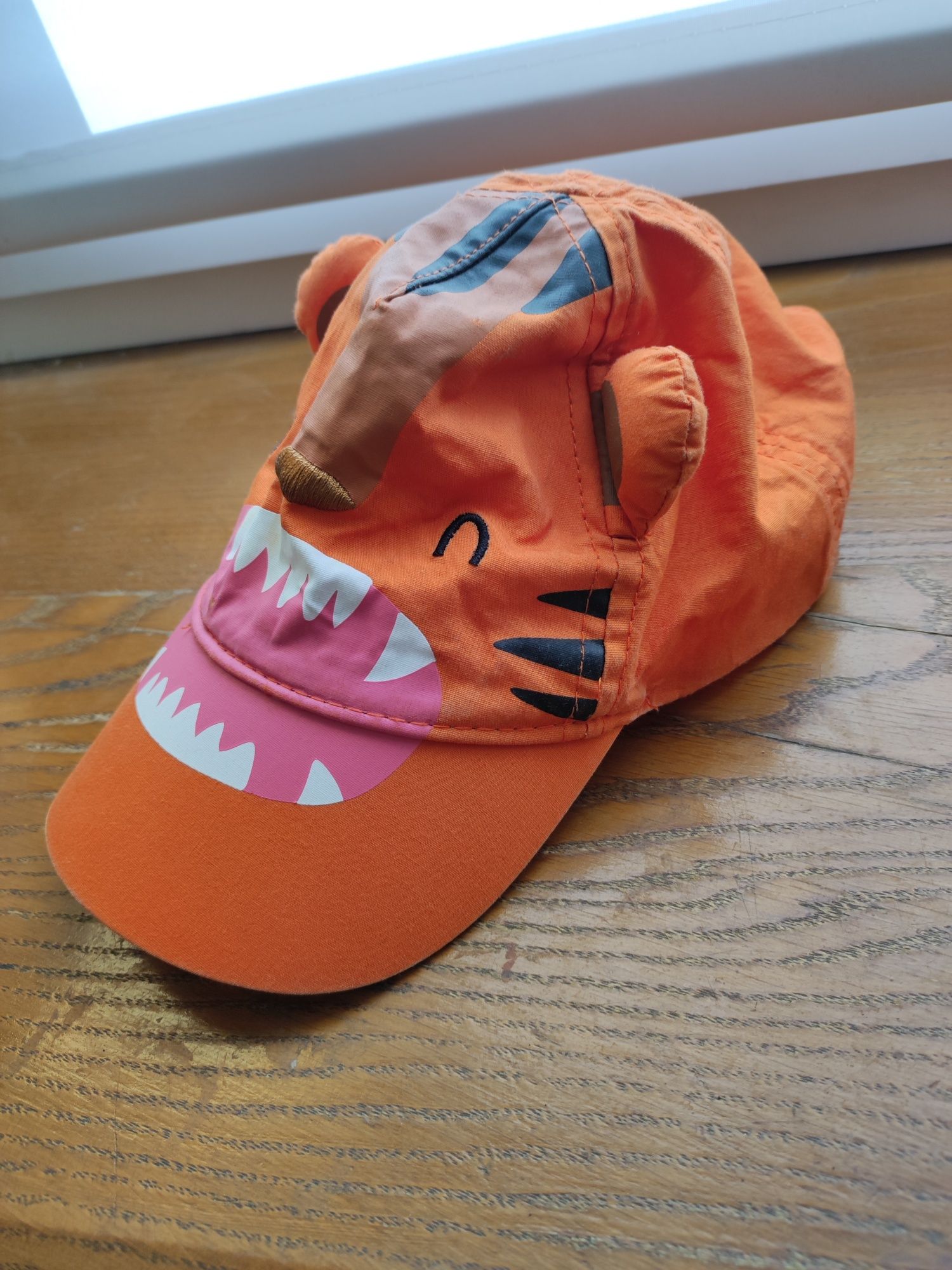 Czapka z daszkiem rozmiar 80 86