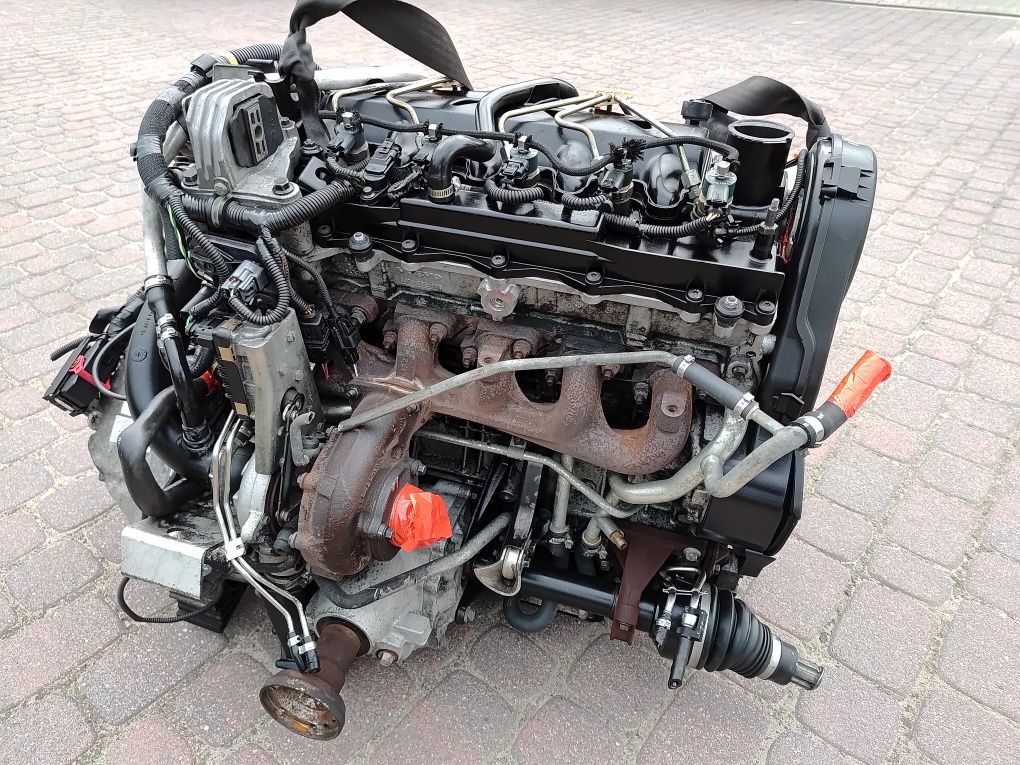 Silnik kompletny VOLVO XC90 D5 2.4D 185KM  D5244T4 motor engine