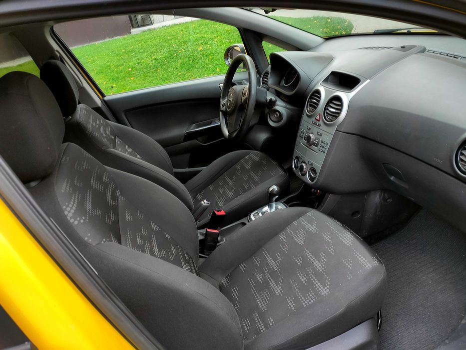 opel corsa 2013 автомат