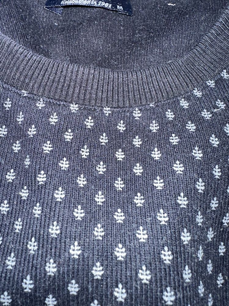 Sweter męski armani jeans rozmiar M