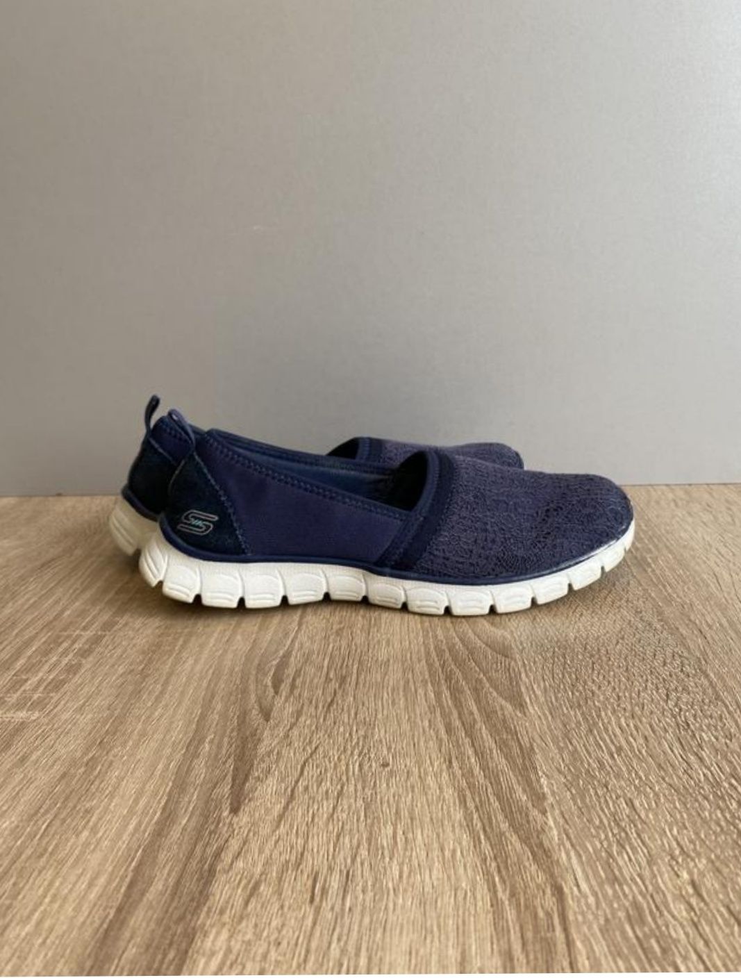 Skechers  мокасини туфлі.