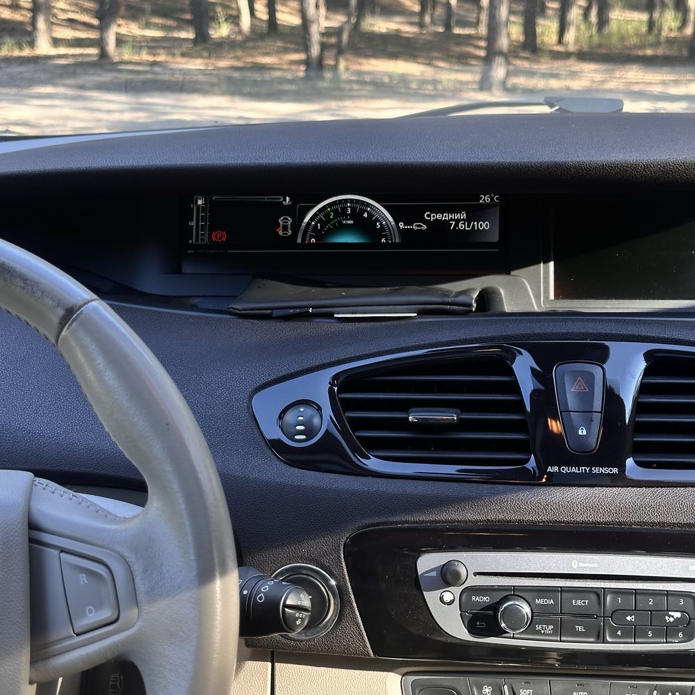 Renault Scénic Initiale 2013