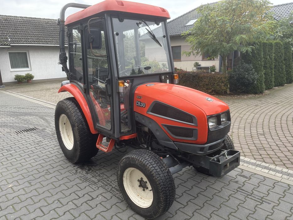 Ciągnik sadowniczy komunalny Kioti CK30 HST