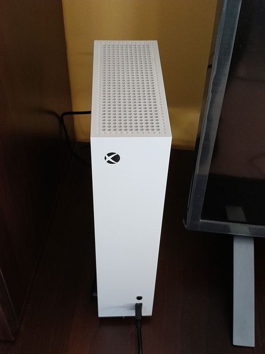 Xbox series s z gw do 2028 +pilot do xboxa