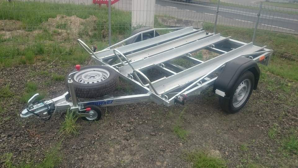 Wypożyczalnia wynajem przyczep lawet dłużyc  laweta