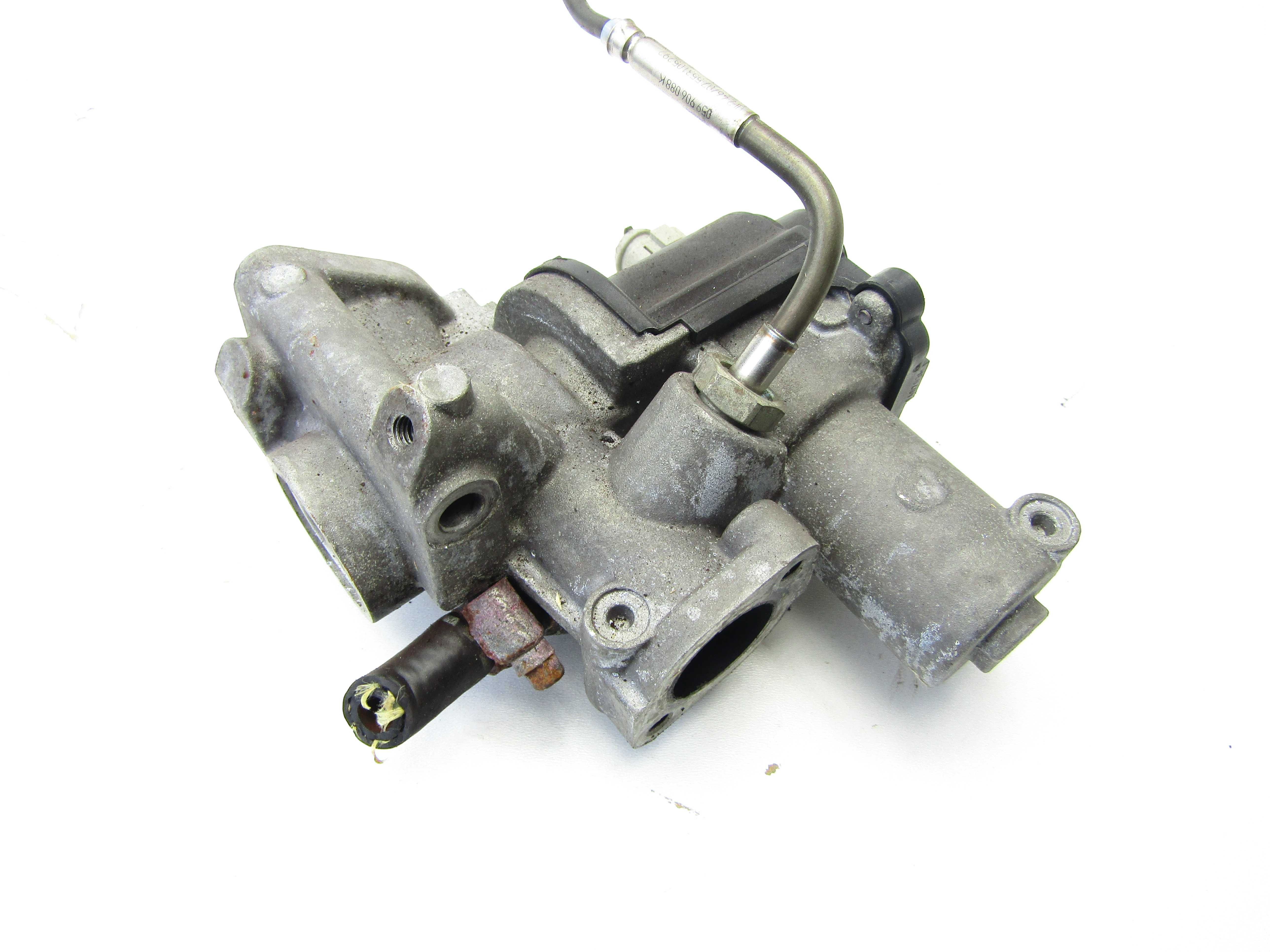 Audi A5 A4 B8 3.0 TDI V6 zawór EGR