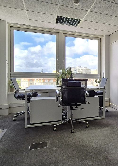 Secretária 160Lx80Cx75W = nova 340€