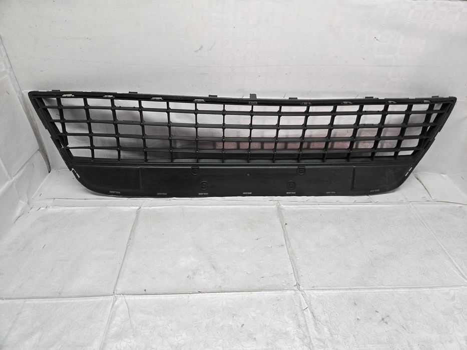 FORD MONDEO MK4 Kratka Środkowa Zderzaka Przedniego  7S71-17B968-E