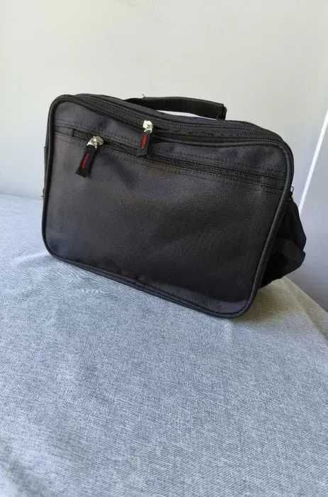 Wyprzedaż nowa torba męska czarna do pracy śniadaniówka 6608