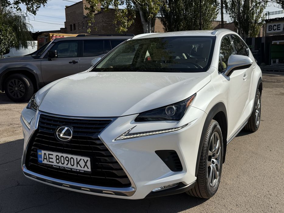 Lexus NX-200 2019р.