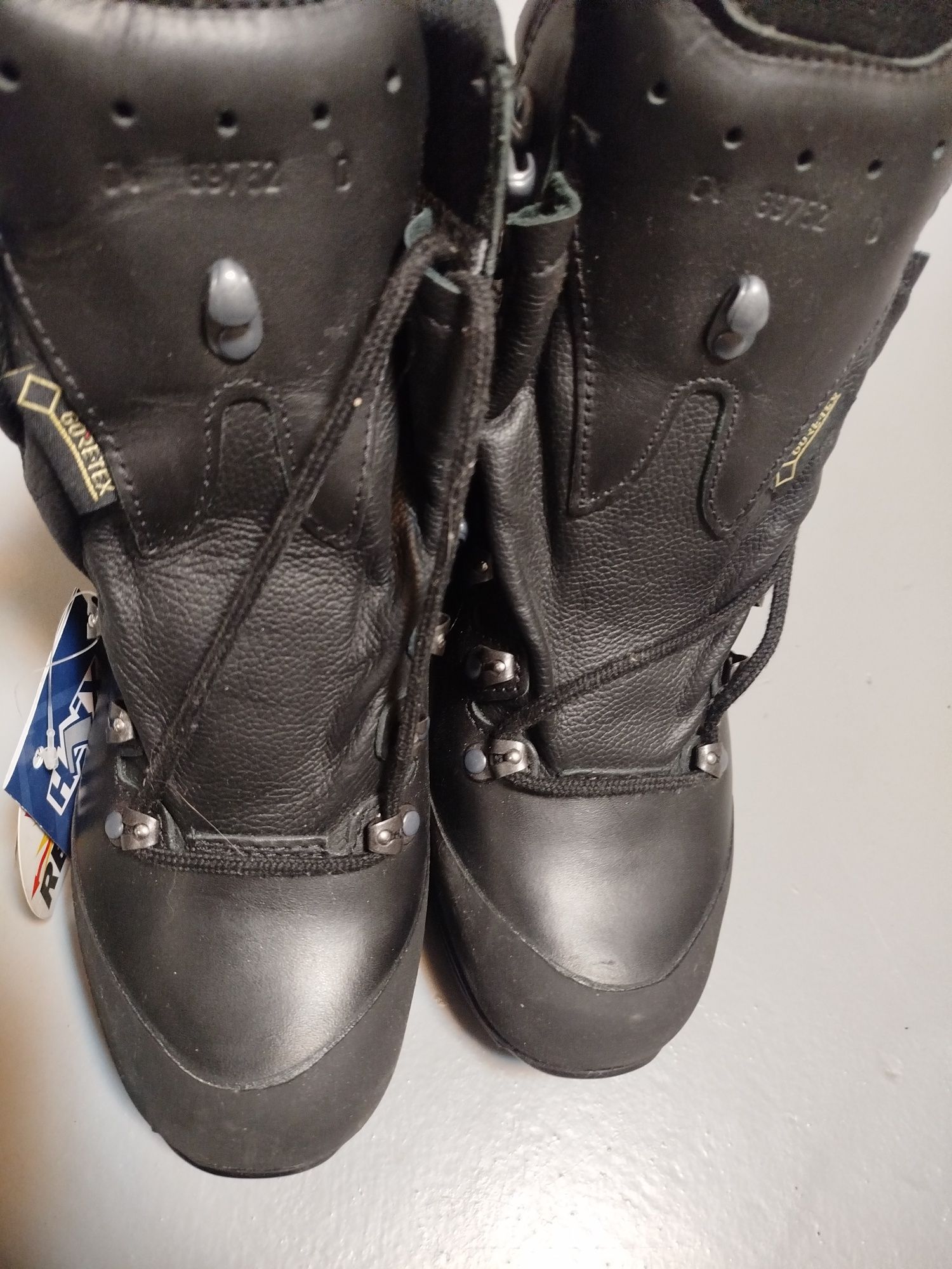 Черевики Haix Commander GTX - Black. Берці шкіряні. Розмір 40. 
Перейт