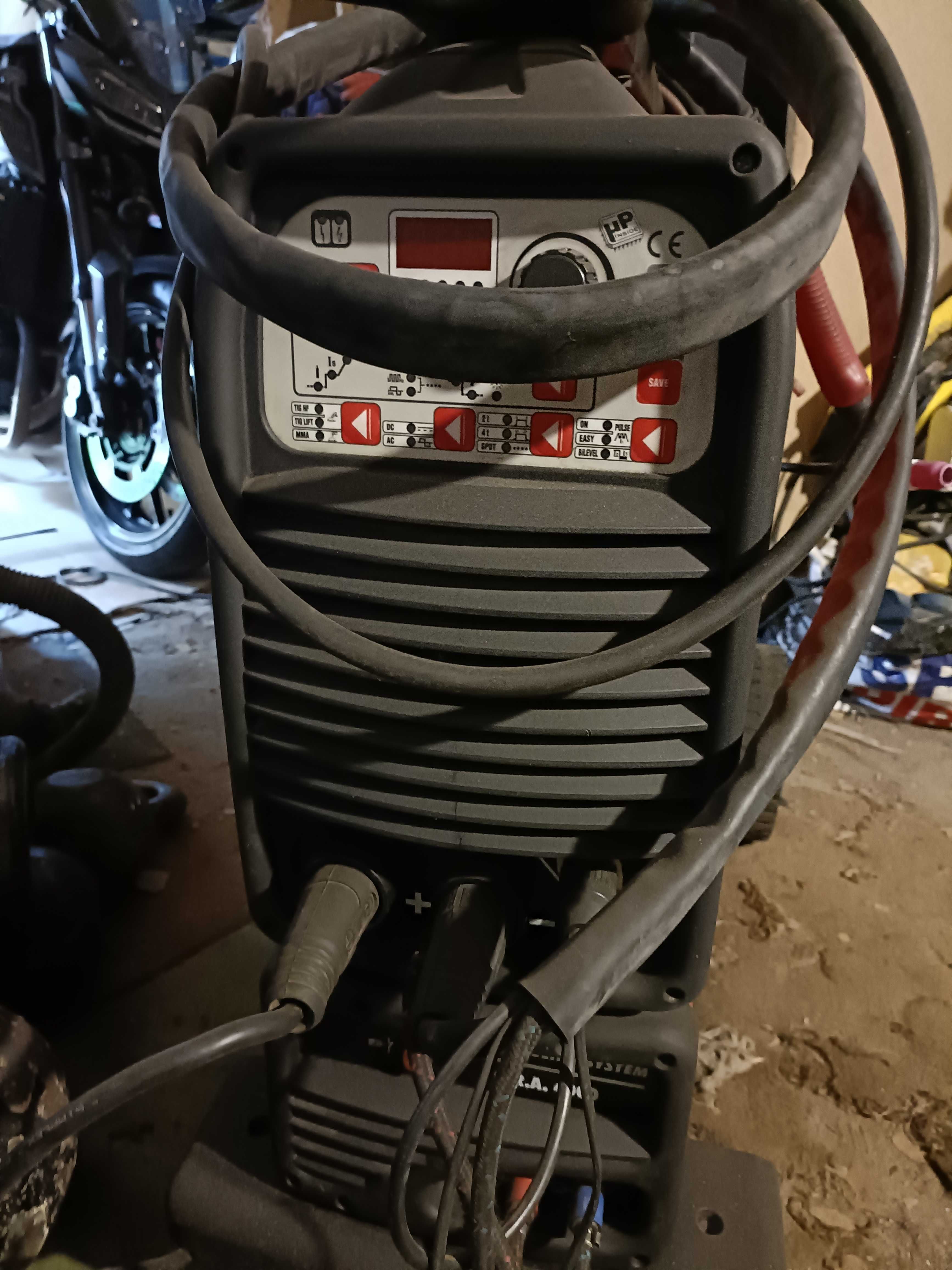 Superior TIG 322 Ac/Dc HF Lift Aqua TELWIN