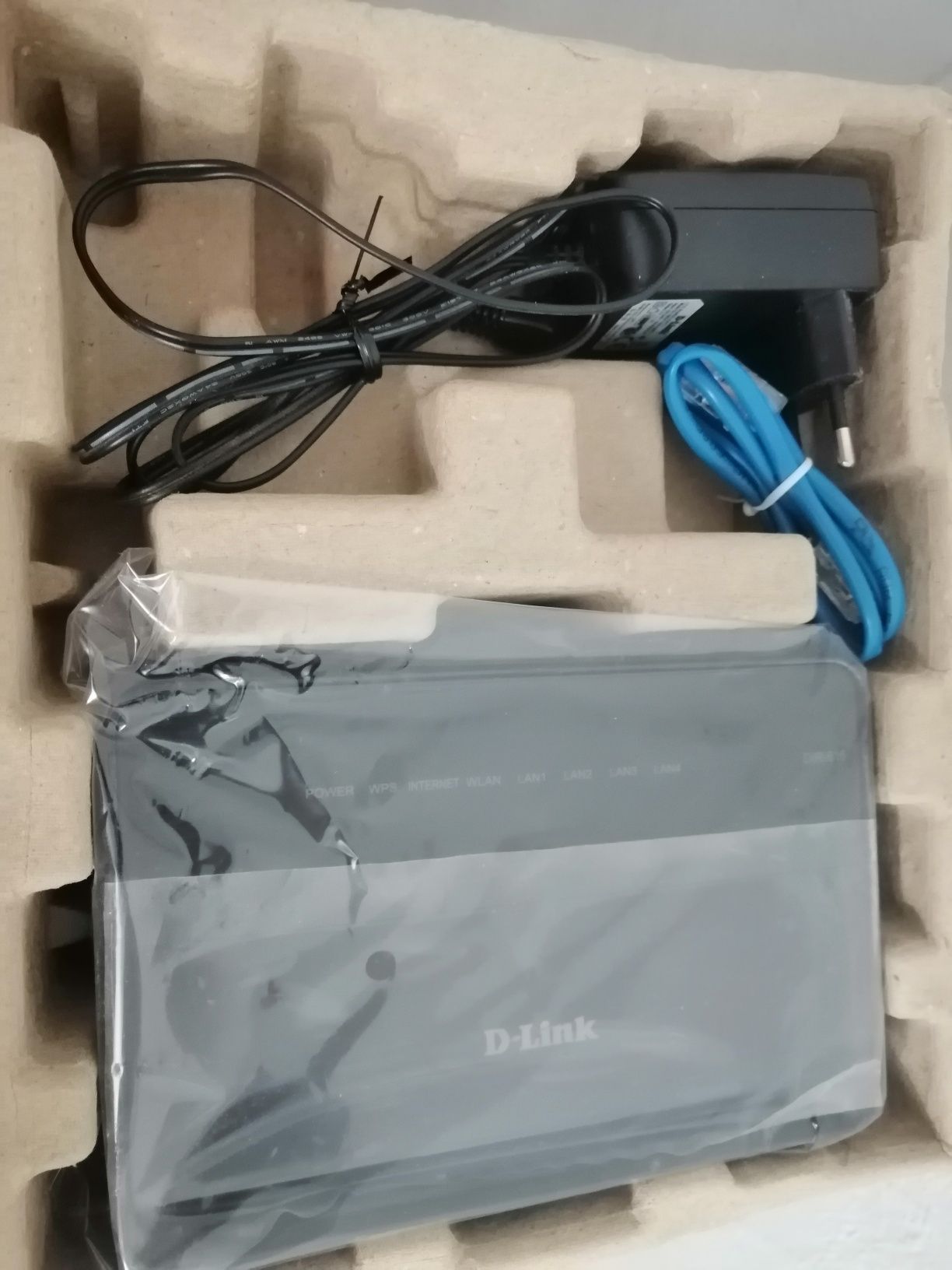 Роутер D-Link Dirk - 615 Wireless N300.