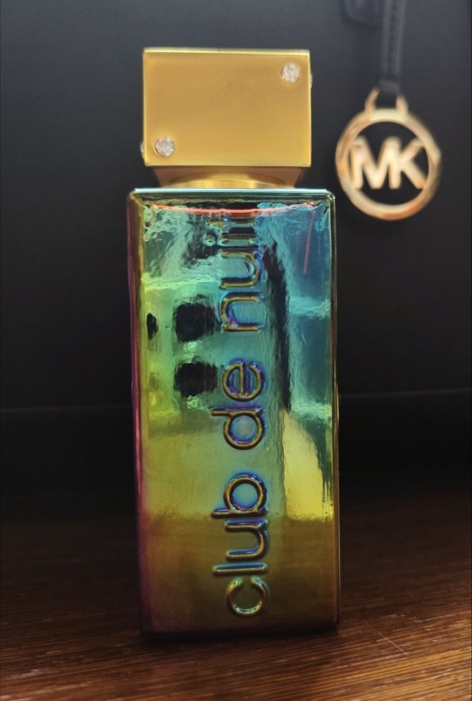 Club de Nuit Untold 105ml - PORTES GRÁTIS