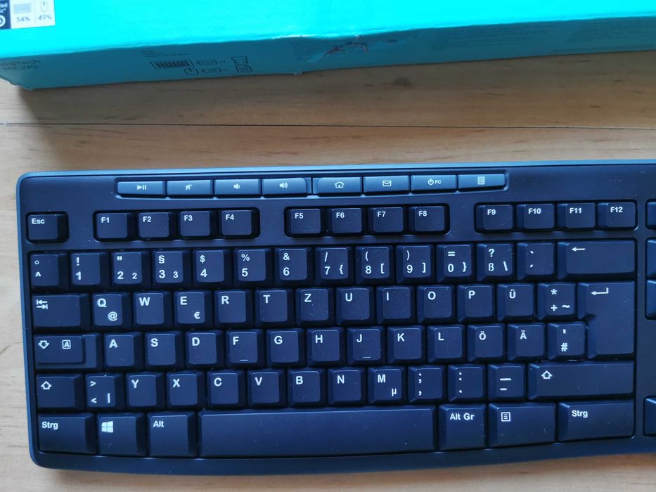 Klawiatura i mysz bezprzewodowa Logitech czarna MK270