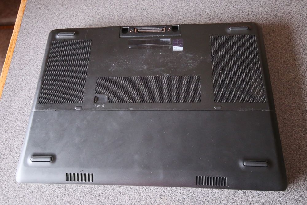 Реально IPS 15,6 Dell Precision m7510 i7mQ. RAM-16Gb.SSD-256G FHD An