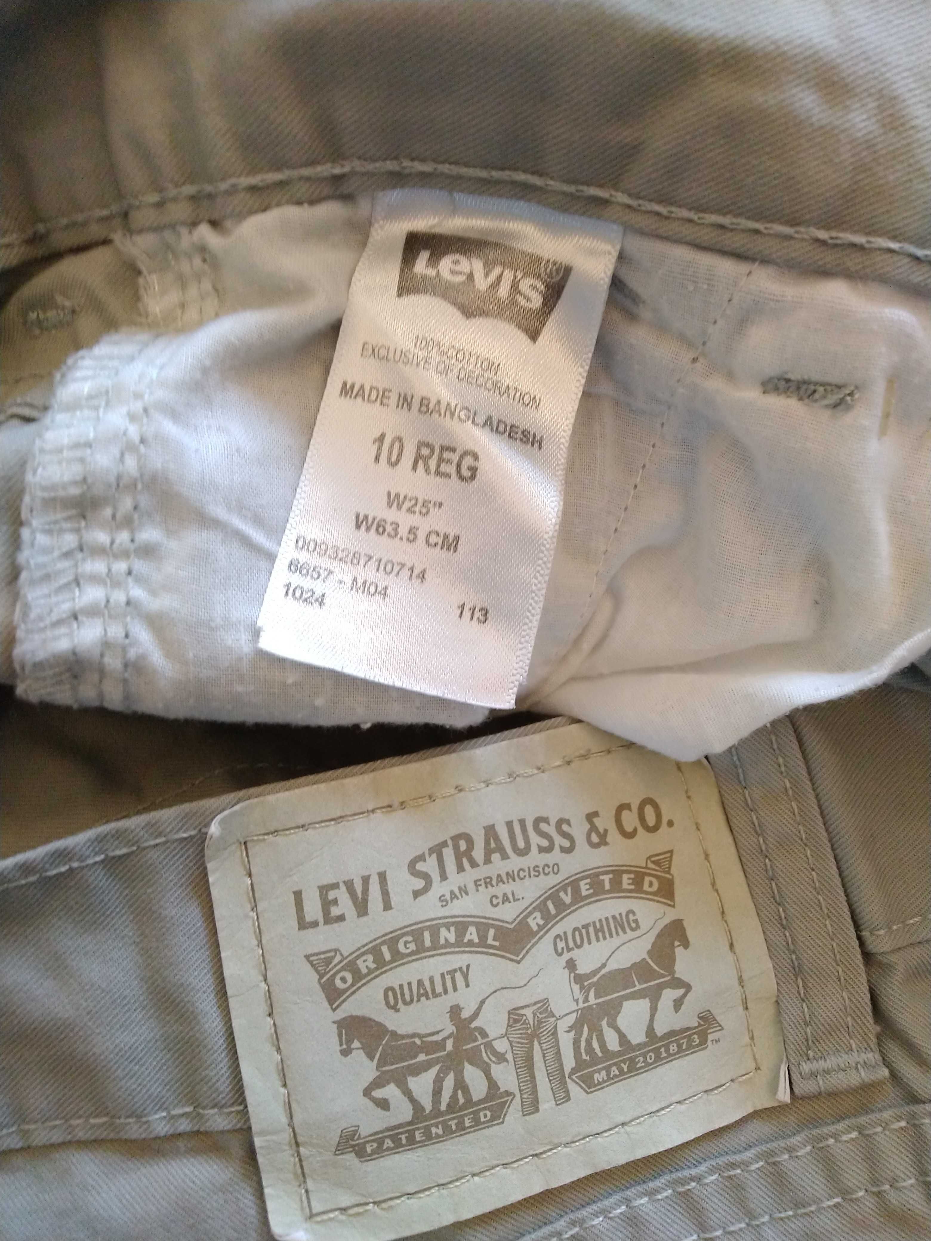Szare szorty z cienkiego dżinsy jeansu Levi's w rozmiarze 10 REG