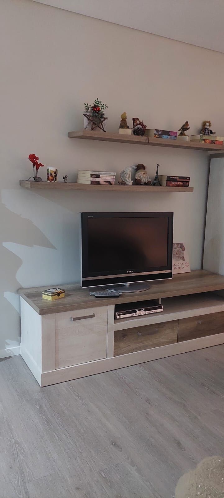 Móvel de televisão