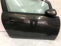 Opel corsa E drzwi prawe 3d z190 w kolor
