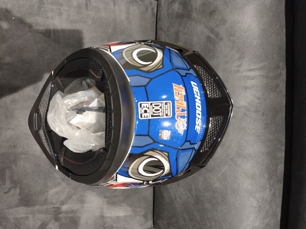 Vendo capacete novo