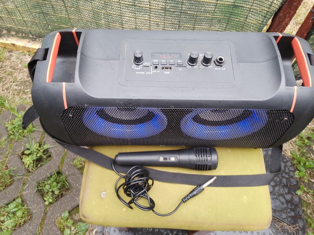 Głośnik bluetooth z mikrofonem
